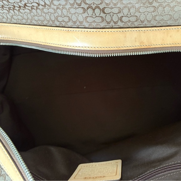 COPY - Coach duffle - Picture 6 of 6